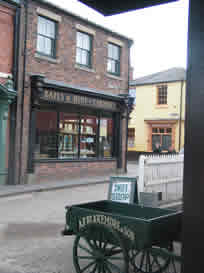 Bates & Hunt Chemists